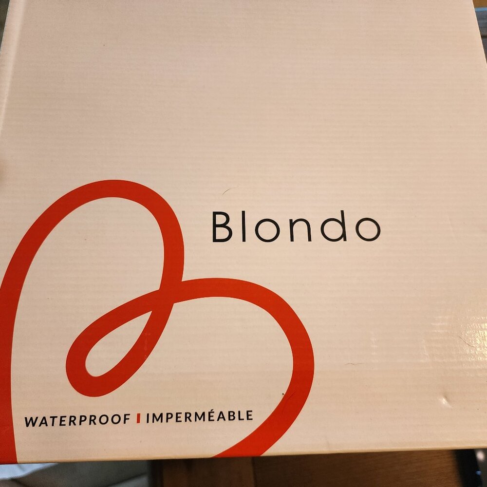 Blondo Waterproof Boots - Picture 2 of 7